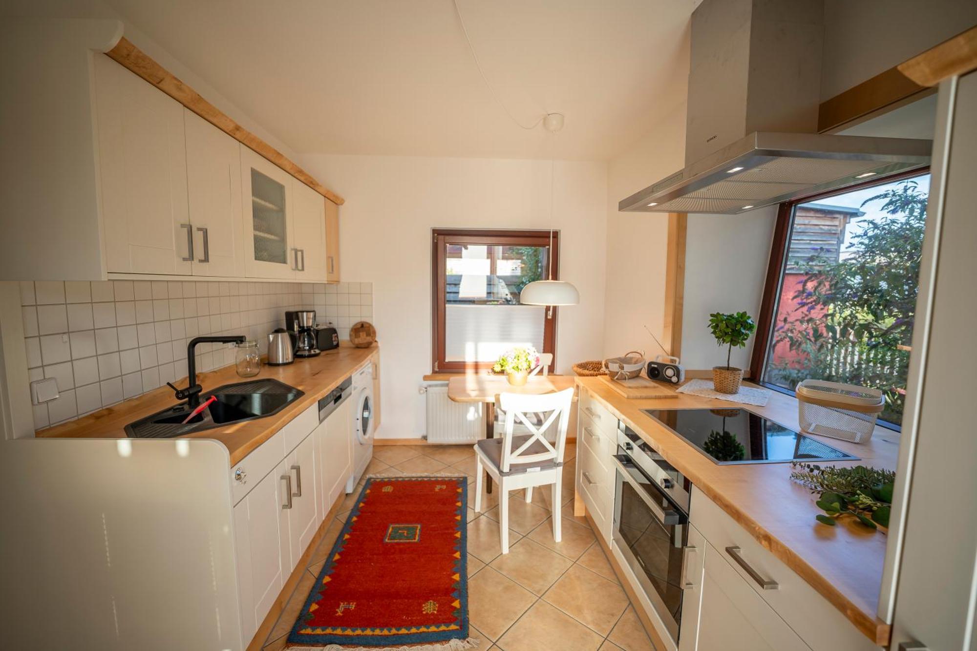 Haus Unterm Mammutbaum - Elberadweg Apartment Magdeburg Bagian luar foto