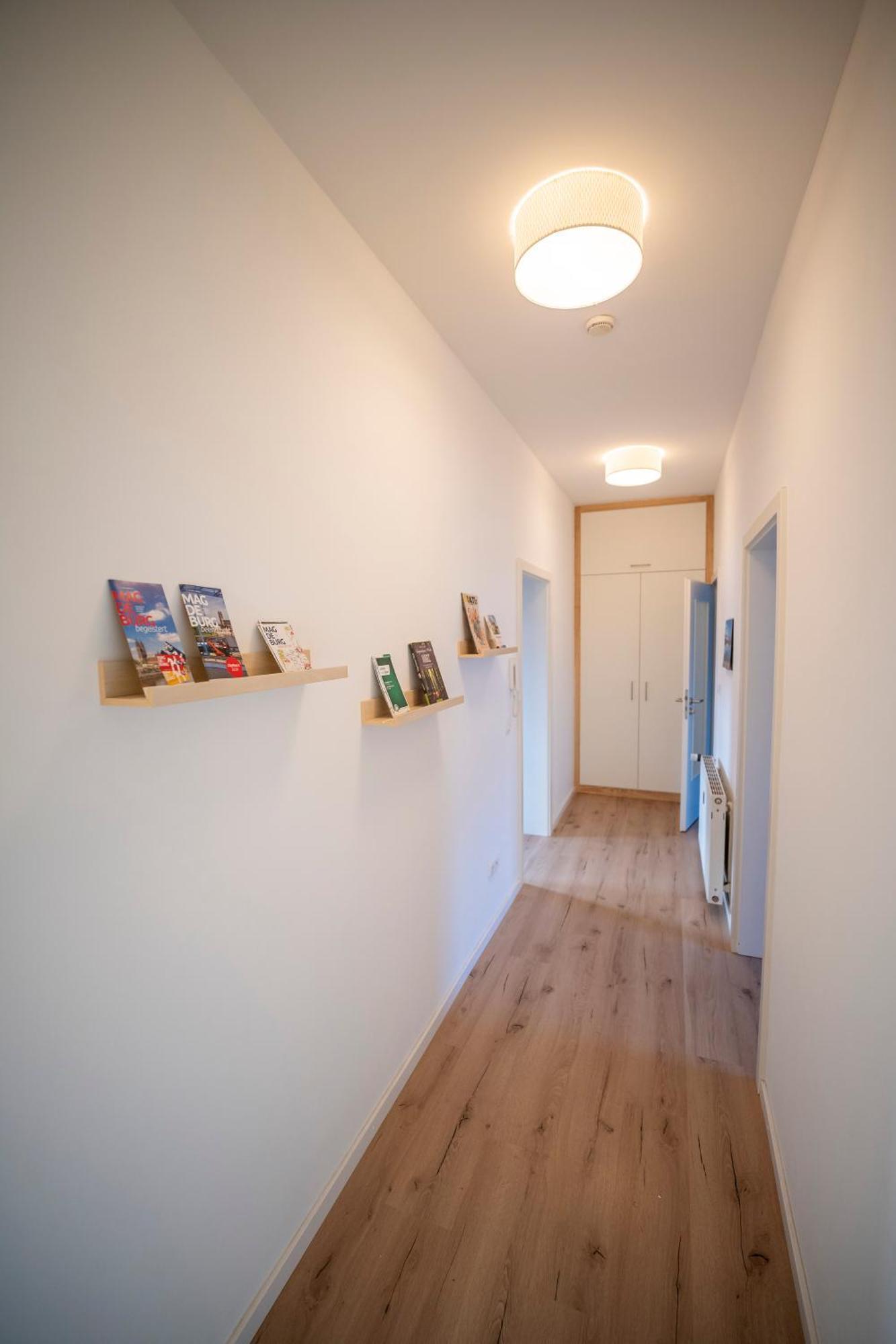 Haus Unterm Mammutbaum - Elberadweg Apartment Magdeburg Bagian luar foto